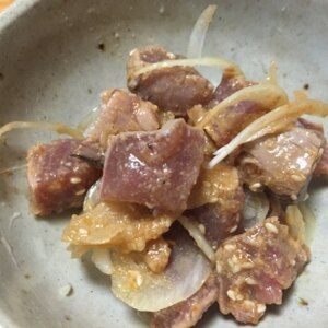 和えるだけの簡単おつまみ『鰹たたきのごま和え』